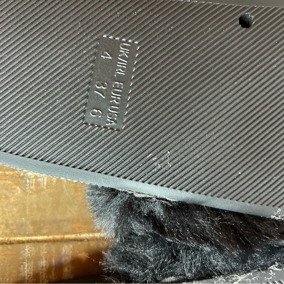 Wild Diva Lounge Slippers with Fur Top - Picture 4 of 5